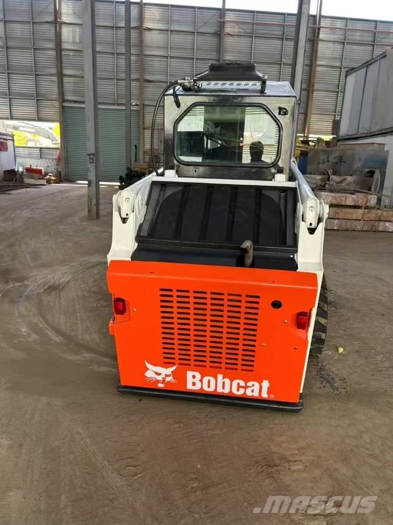 Bobcat S 130 Skid steer loaders