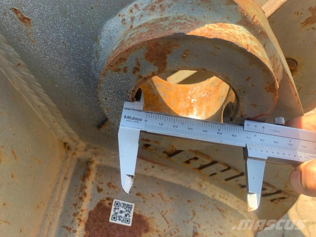 Liebherr SWA48 . Schaufeln
