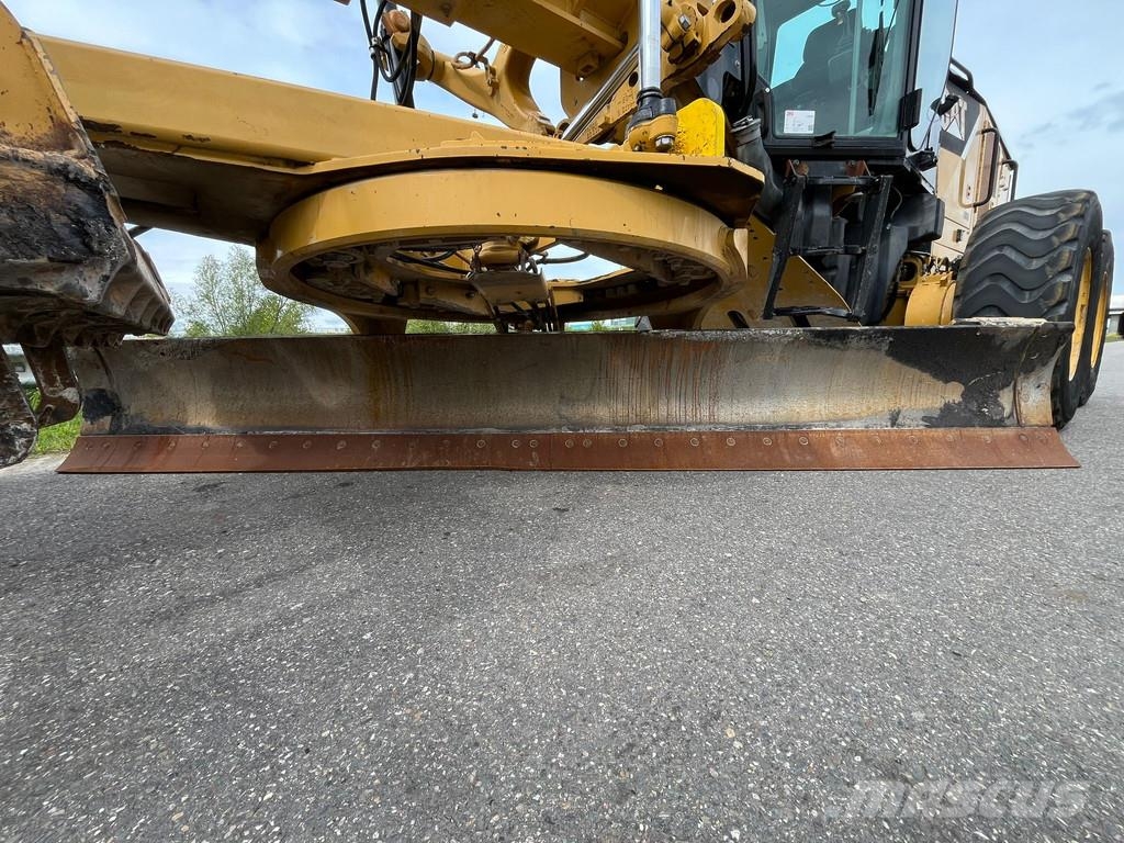 CAT 12M Motor Grader معدات تمهيد الطرق