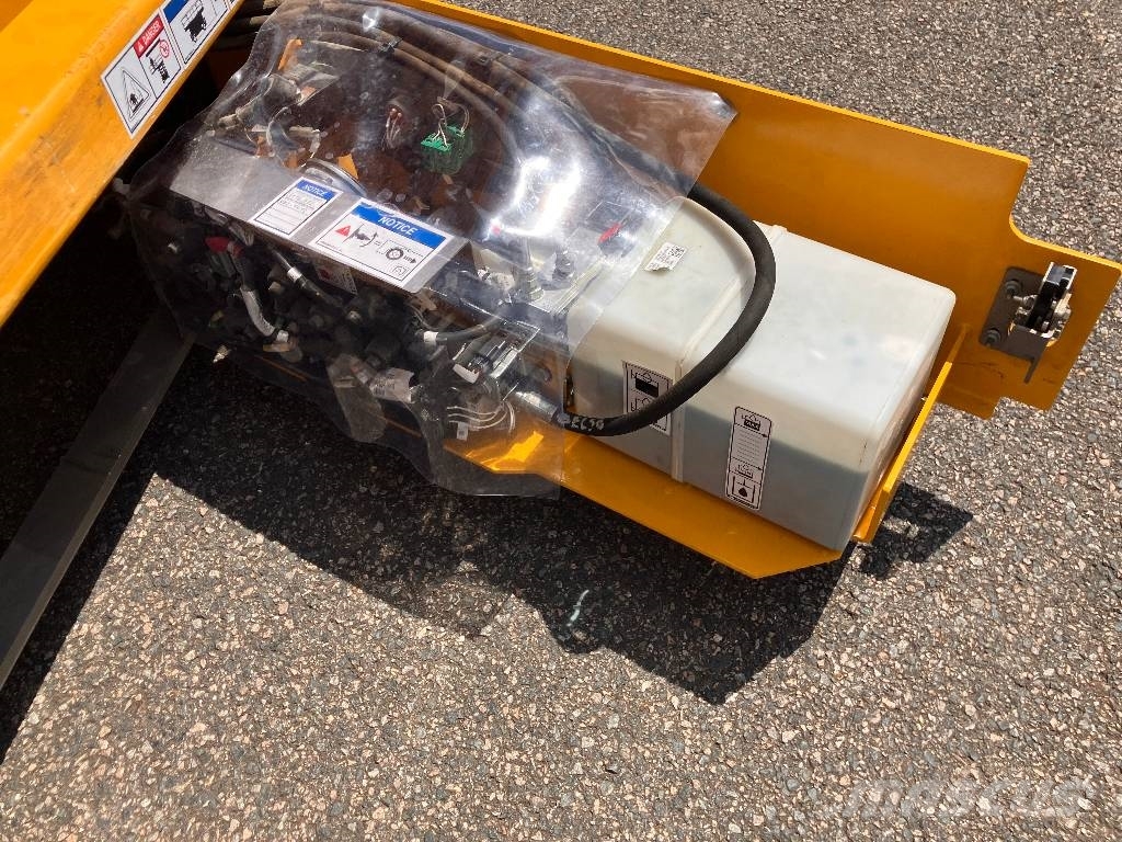 HAULOTTE OPTIMUM8 - NEW BATTERIES NEW WHEELS 가위형 리프트