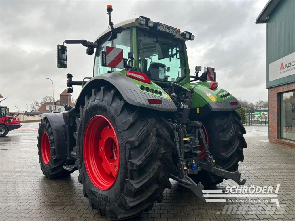 Fendt 728 VARIO GEN7 PROFI PLUS Traktoren