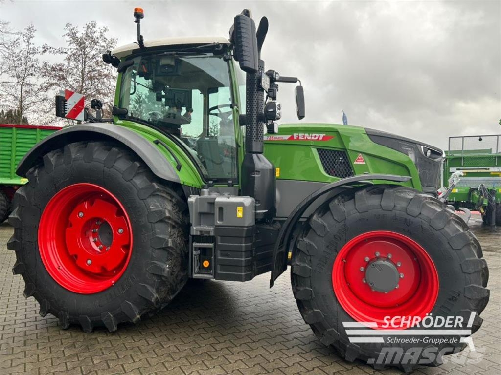 Fendt 728 VARIO GEN7 PROFI PLUS Traktoren