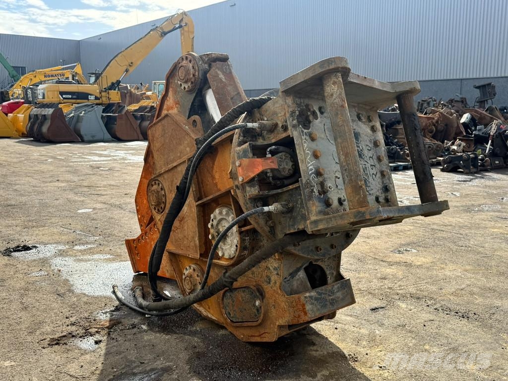 CAT VTS50/MP30 Scharen