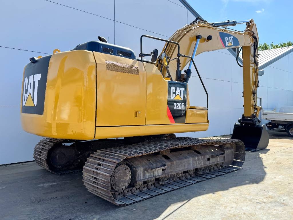 CAT 320FL - Automatic Greasing / Camera Верижен екскаватор