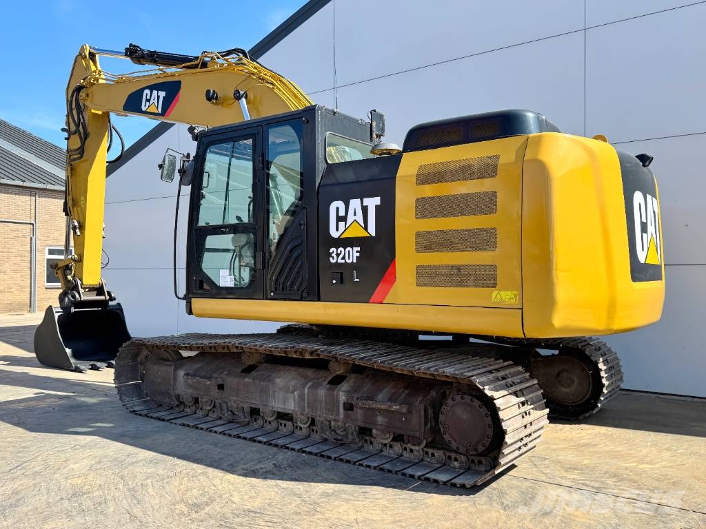 CAT 320FL - Automatic Greasing / Camera Верижен екскаватор