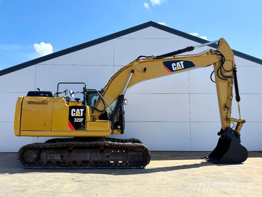 CAT 320FL - Automatic Greasing / Camera Верижен екскаватор