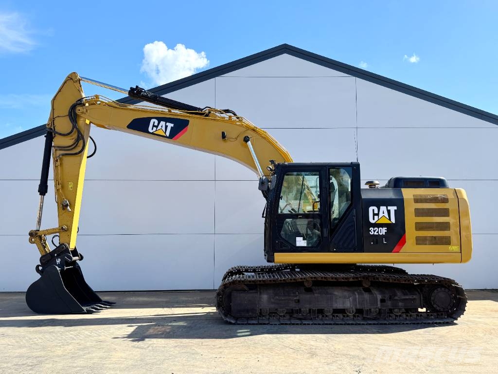 CAT 320FL - Automatic Greasing / Camera Верижен екскаватор