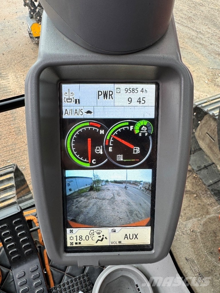 Hitachi ZX 225 US R LC-6 Верижен екскаватор