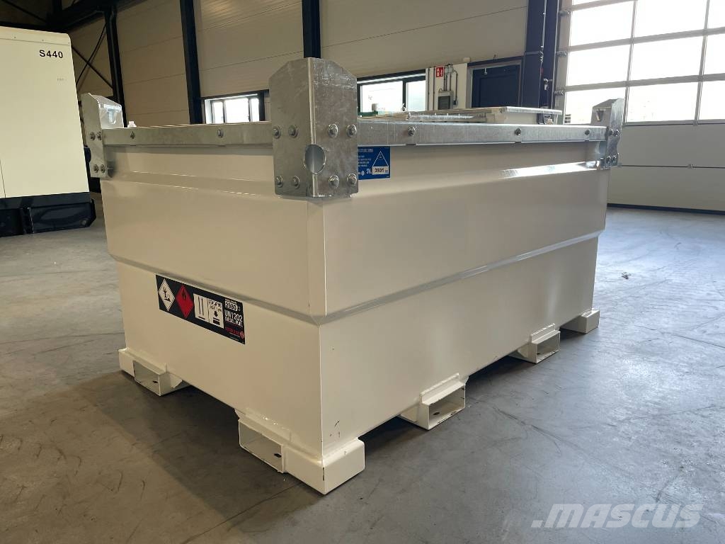 Western Global - 30TCG - 3.000 Liter fuel Tank - DPX-31003 Brandstof-en toegevoegde tanks