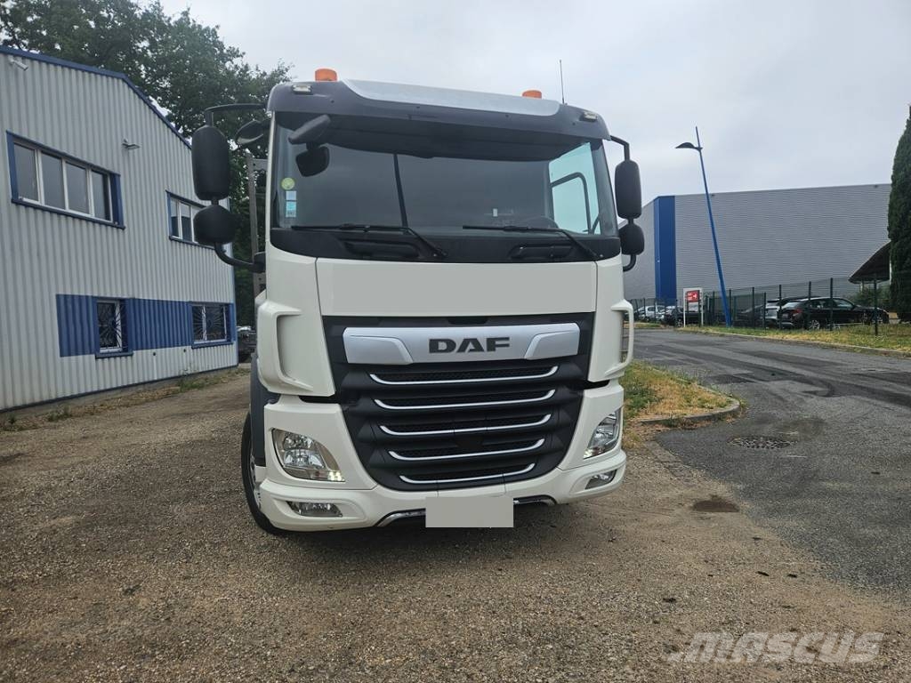 DAF CF 480 Camion porte engin