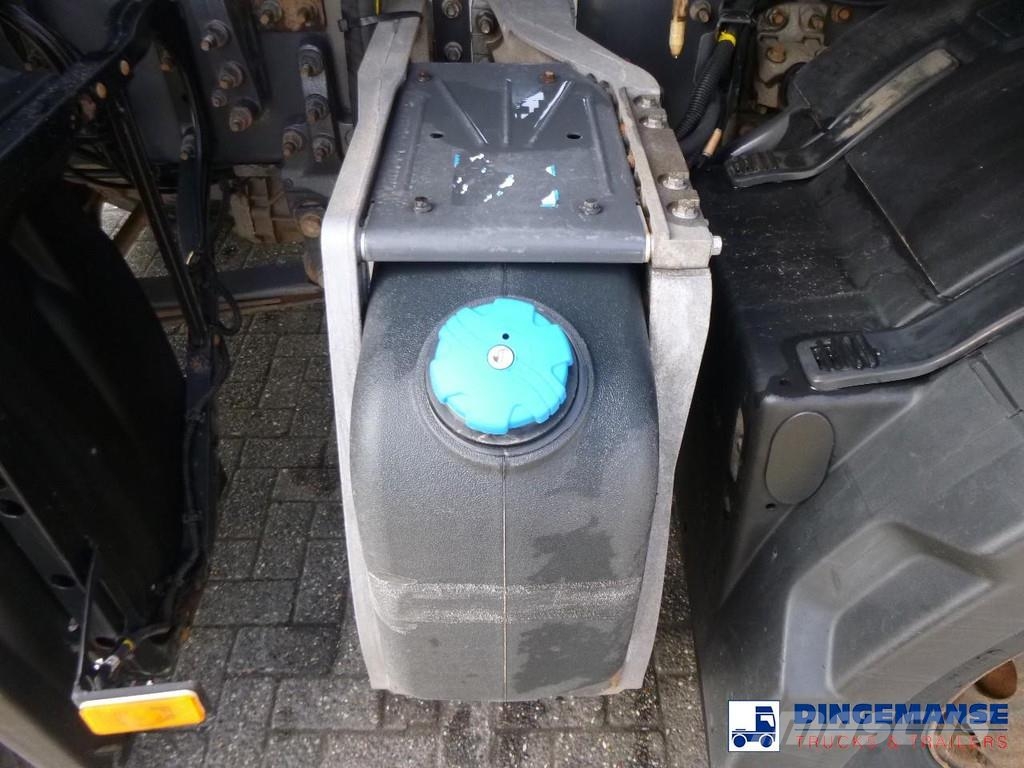 Renault K 430 8x4 RHD tipper Tipper trucks