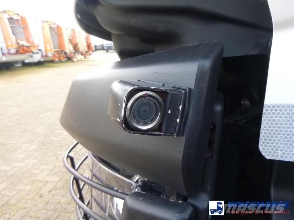 Renault K 430 8x4 RHD tipper Tipper trucks