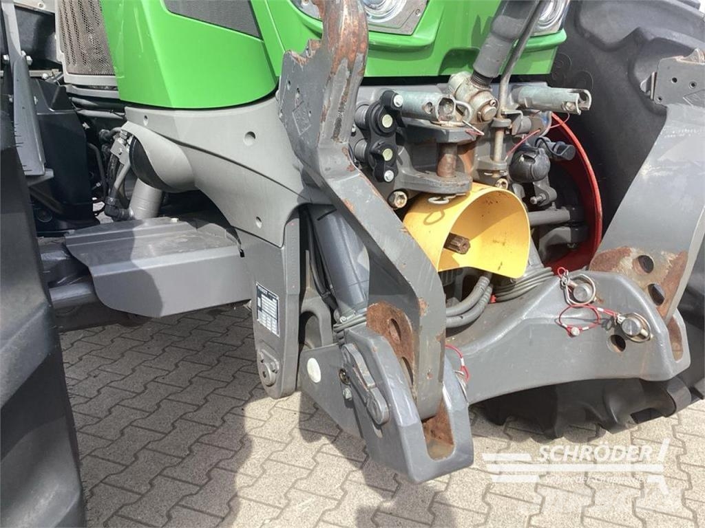 Fendt 828 VARIO S4 PROFI PLUS Τρακτέρ