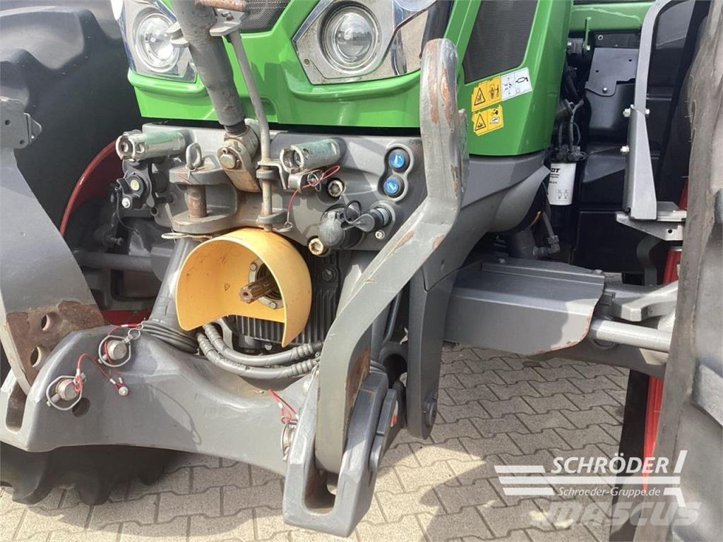 Fendt 828 VARIO S4 PROFI PLUS Τρακτέρ