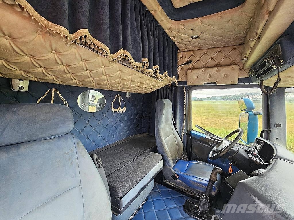 Scania R480 6X2 MANUAL CRANE Camiones de cama baja