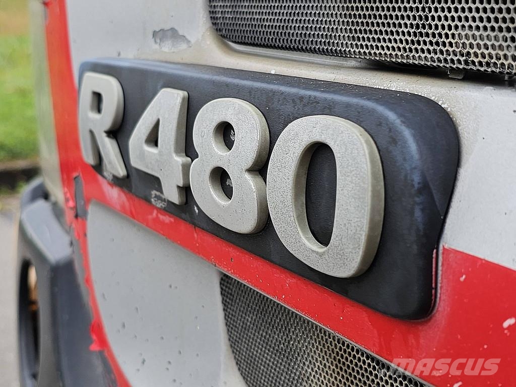 Scania R480 6X2 MANUAL CRANE Camiones de cama baja
