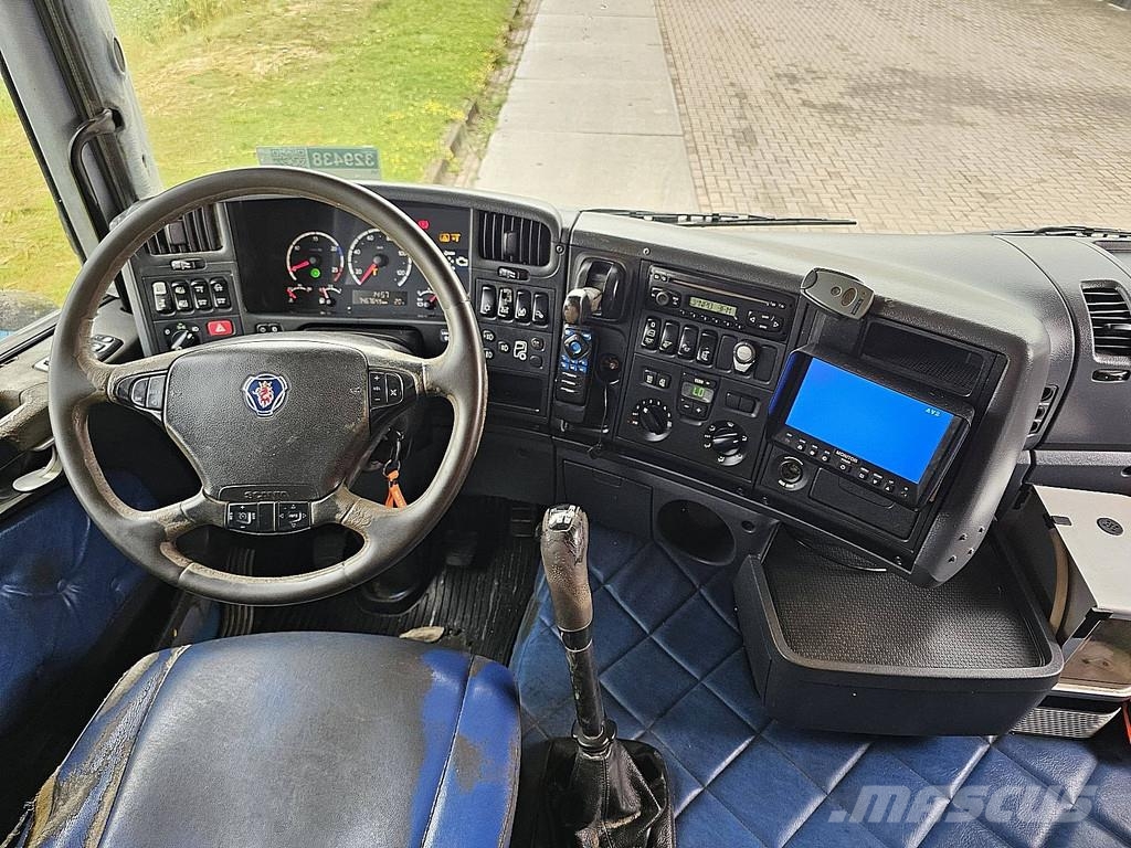Scania R480 6X2 MANUAL CRANE Camiones de cama baja
