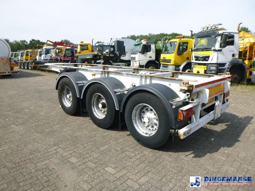 LAG 3-axle container trailer 20 ft Containerchassis