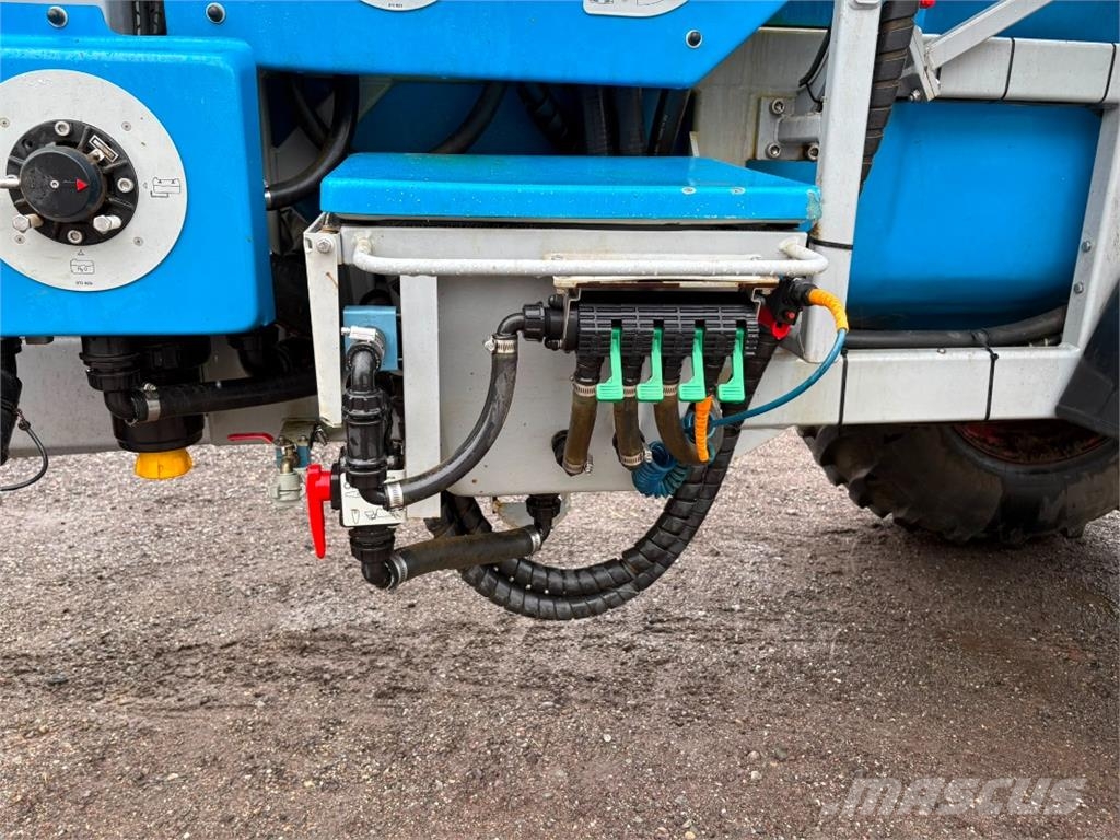Lemken Albatros 9/5000 - Section Control - Gestänge 27 m الرشاشات