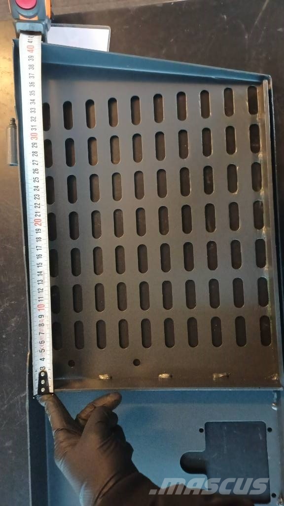 side cover Gremo 1050F ,Osłona boczna Gremo Cabines e interior