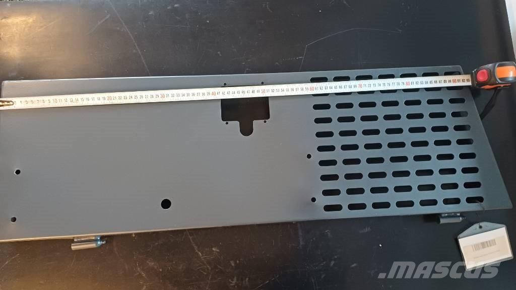 side cover Gremo 1050F ,Osłona boczna Gremo Cabines e interior