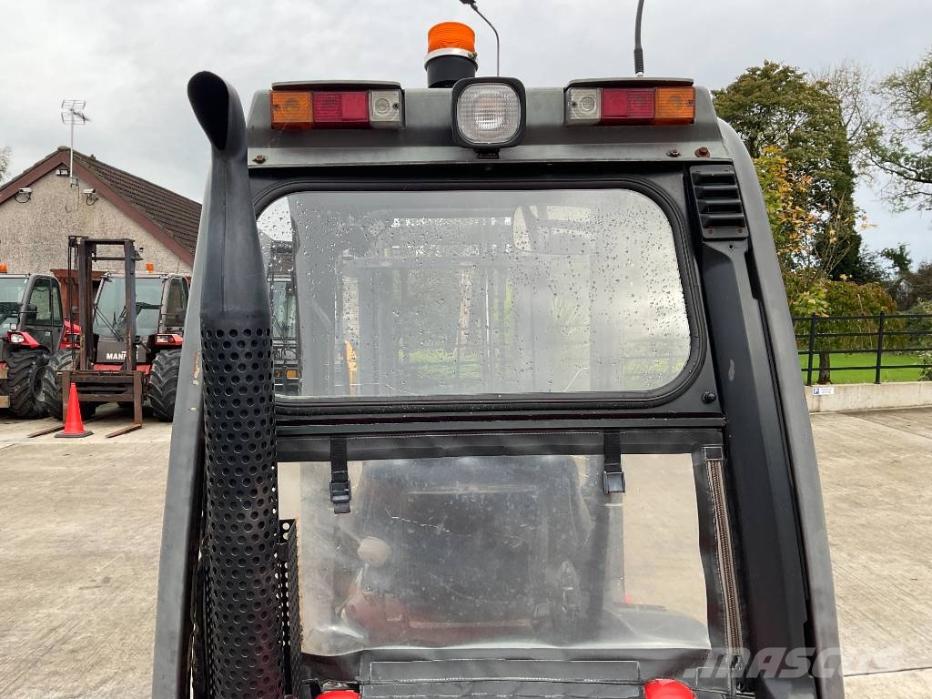 Manitou MI25D Diesel forklifts