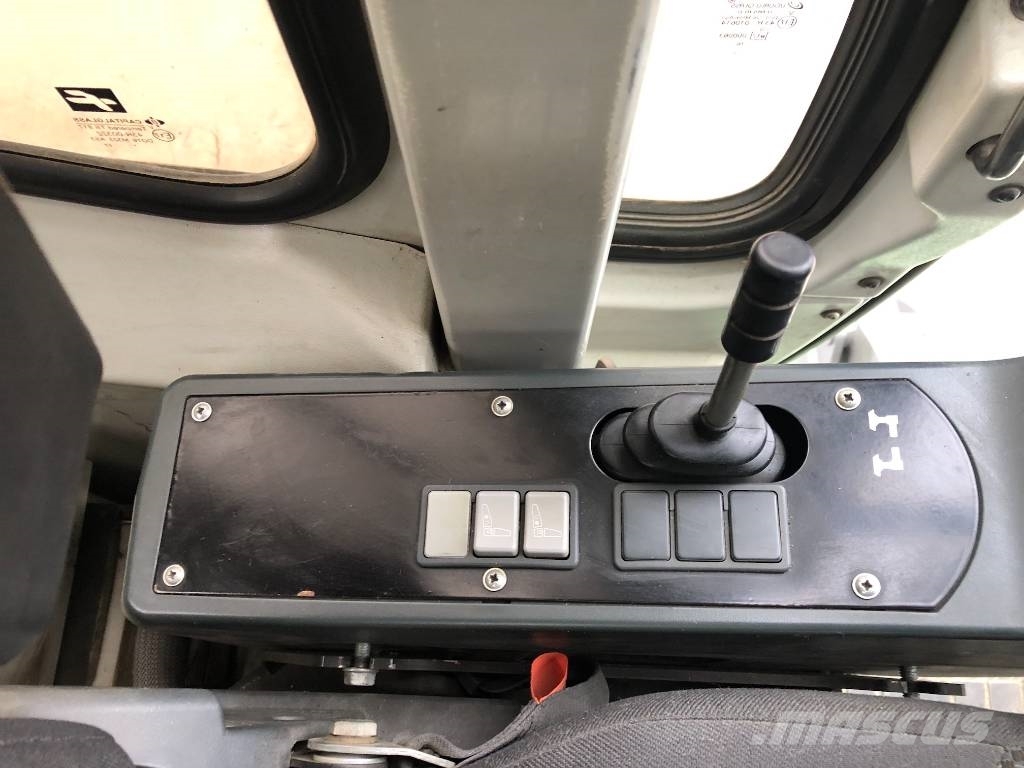 Sennebogen 821 (5.2/4.3) Bageri za manipuliranje materijalom / otpadom
