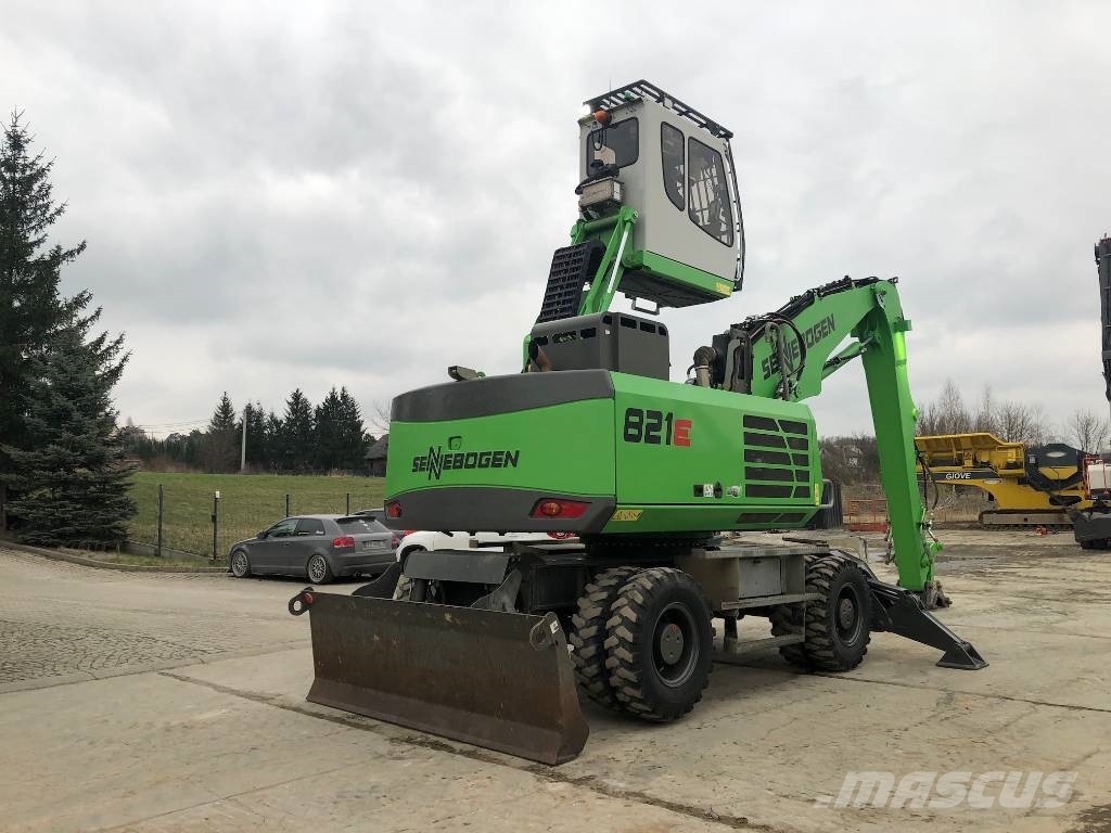 Sennebogen 821 (5.2/4.3) Bageri za manipuliranje materijalom / otpadom