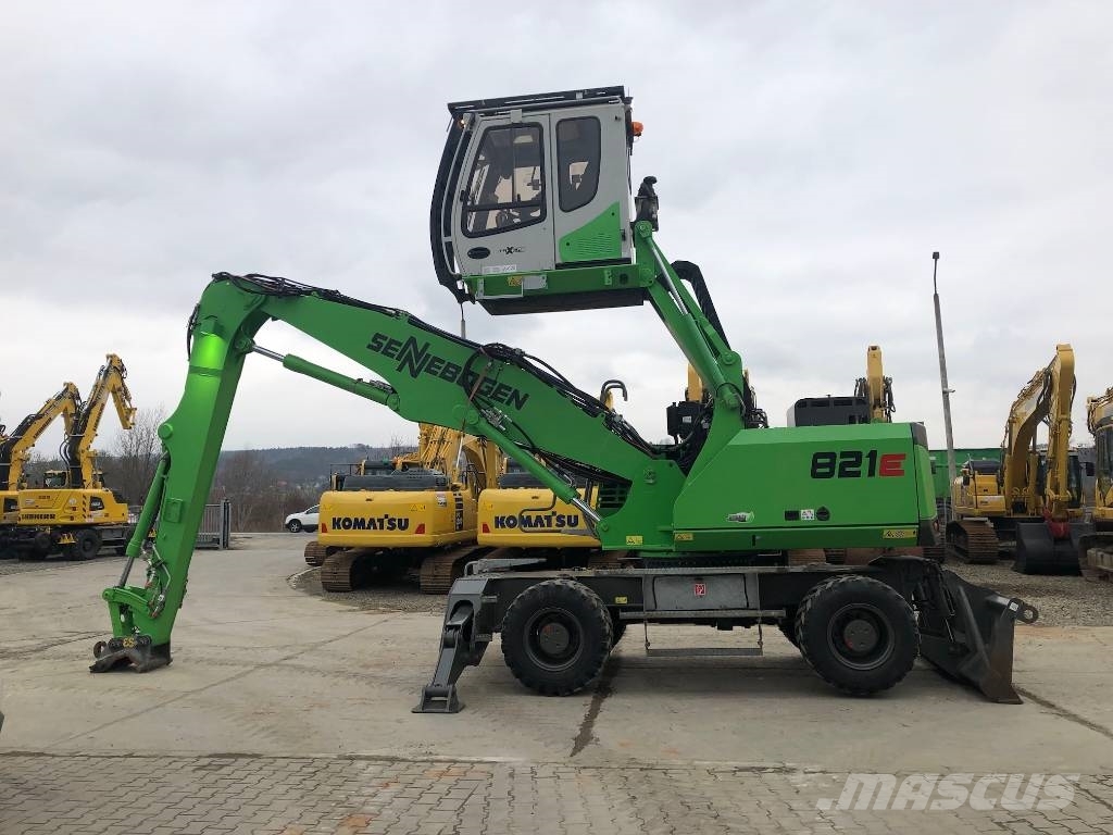 Sennebogen 821 (5.2/4.3) Bageri za manipuliranje materijalom / otpadom