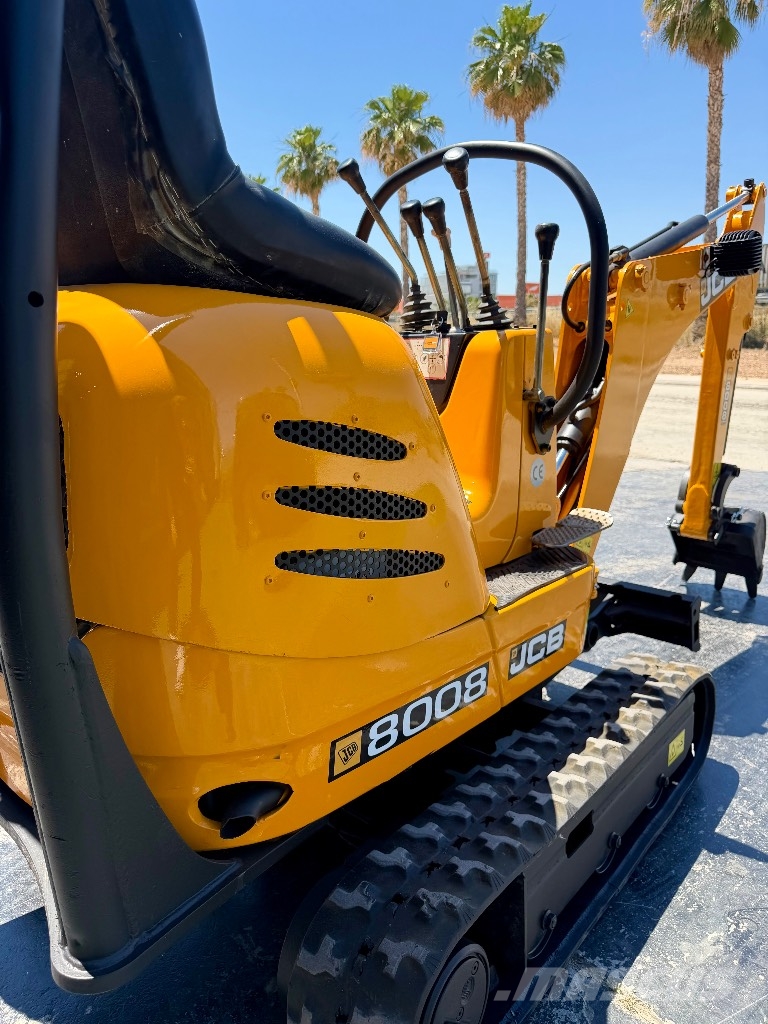JCB 8008 CTS Mini ekskavatori < 7 t