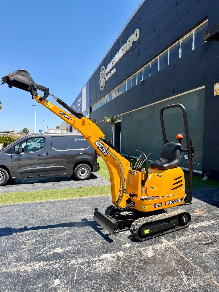 JCB 8008 CTS Mini ekskavatori < 7 t