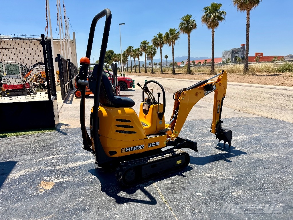 JCB 8008 CTS Mini ekskavatori < 7 t