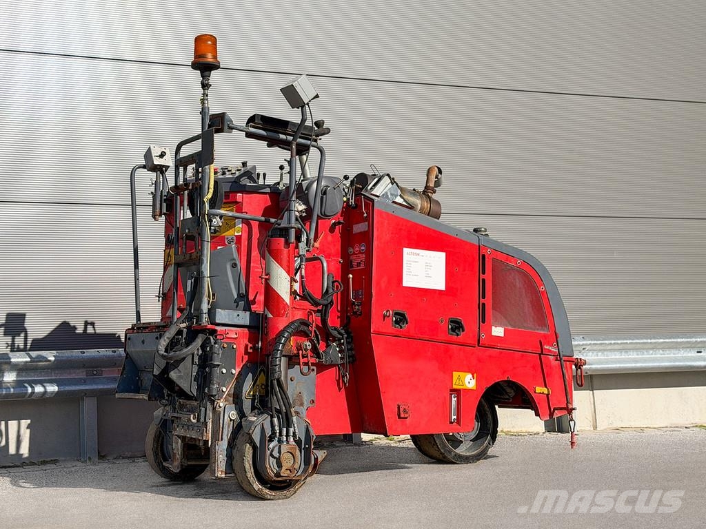 Wirtgen W 35 DC Asfalta dzesēšanas iekārtas