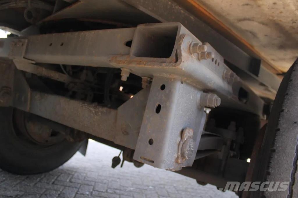 Groenewegen 3x BPW 3 TONS lift Skåptrailer
