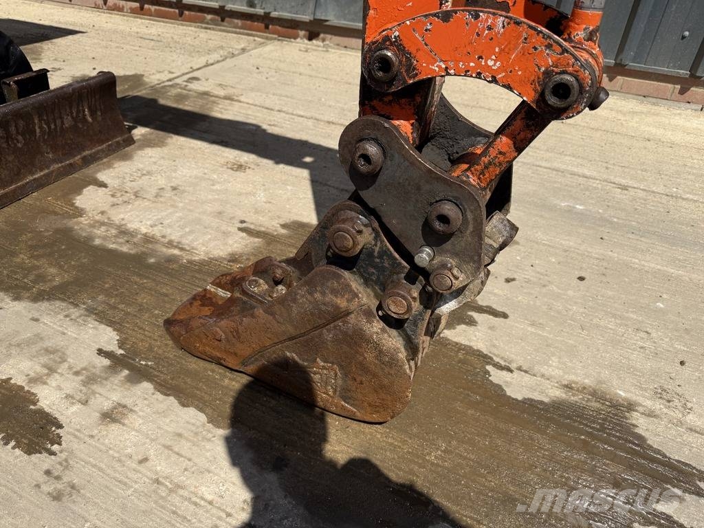 Мини-экскаватор Hitachi ZX 17 U-2 Mini Excavator, Цена: 459 345