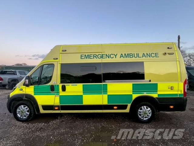 Fiat Ducato A&E Fiat Ducato A&E Box Body with Stryker P Sanitky
