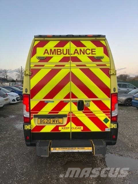 Fiat Ducato A&E Fiat Ducato A&E Box Body with Stryker P Sanitky