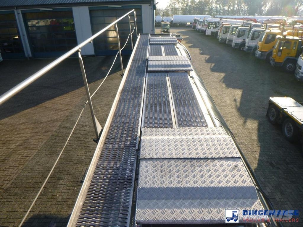 LAG Food tank inox 32m3 / 3 comp + pump + steam heatin Tankopleggers
