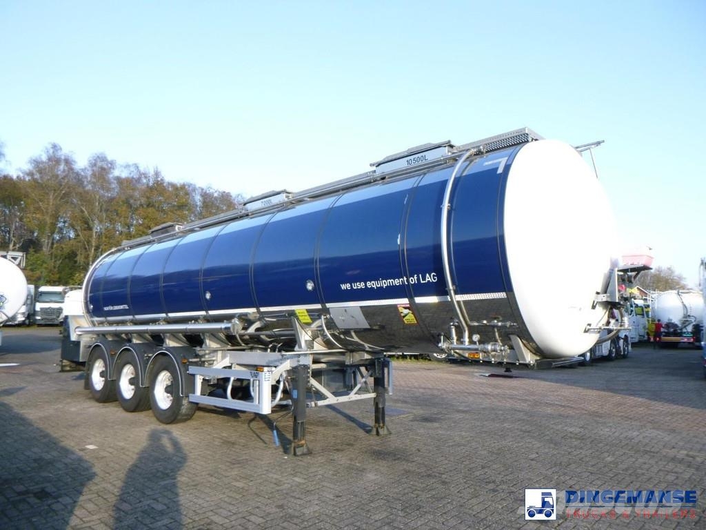 LAG Food tank inox 32m3 / 3 comp + pump + steam heatin Tankopleggers