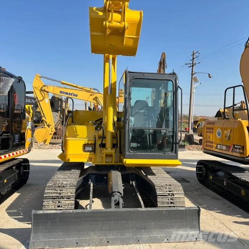 Komatsu PC 70 Εκσκαφείς με ερπύστριες