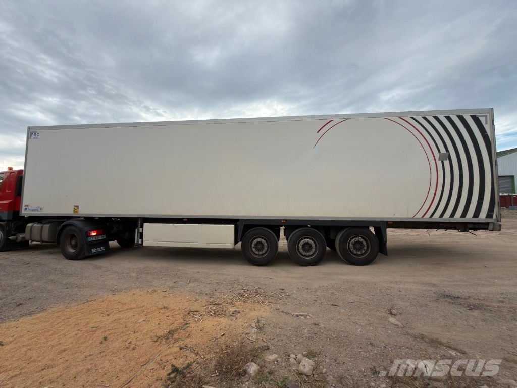 Lecitrailer LTF 3ES / CARRIER VECTOR 1350 *ACCIDENTE*DAMAGED*U Ημιρυμούλκες ψυγείο