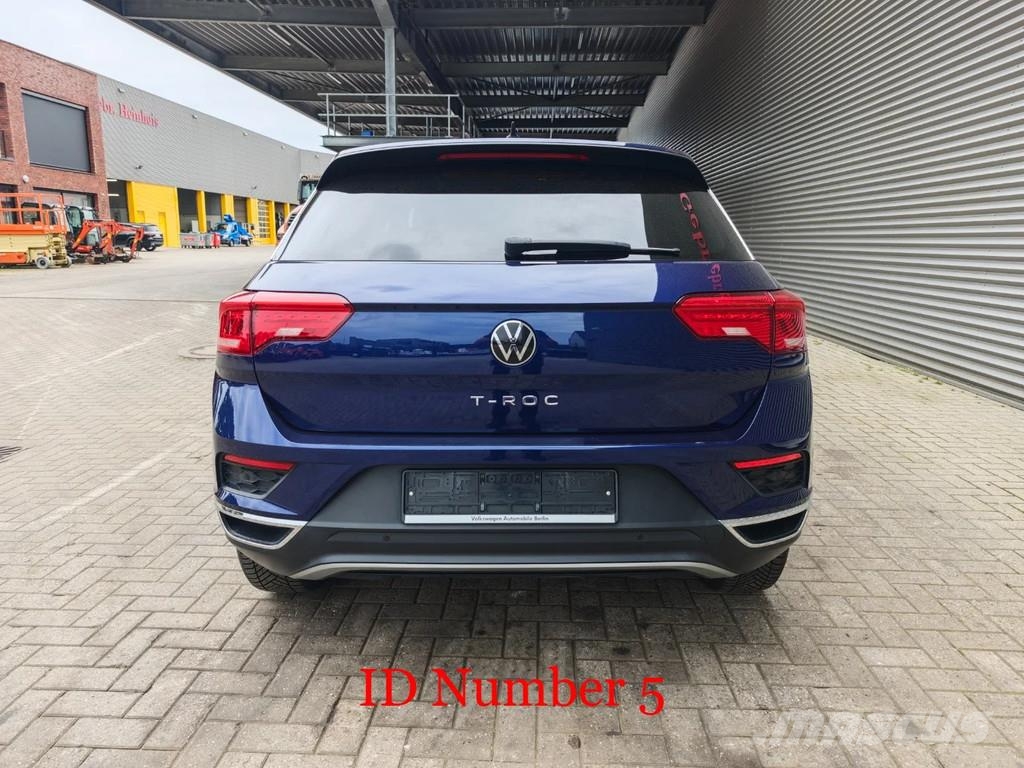 Volkswagen T-Roc 2.0 United Kistehergépjárművek