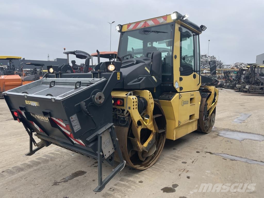 Bomag BW 174 AP-4 AM مداحل ثنائية الاسطوانة
