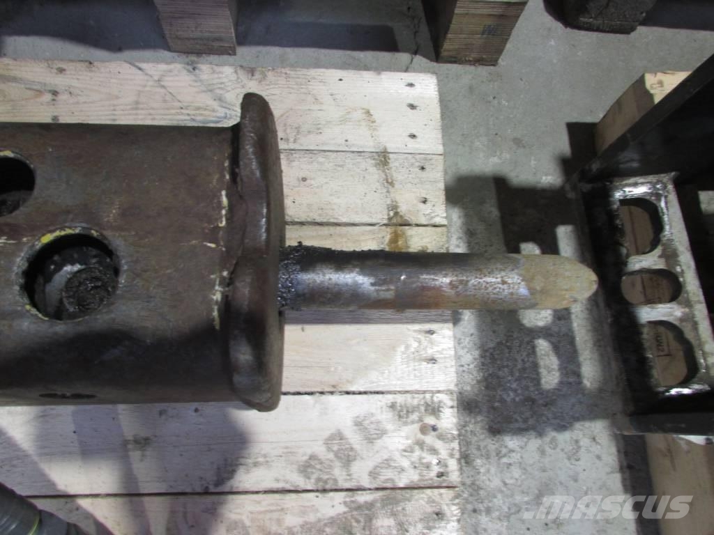 Atlas Copco EC 40 T Hydraulikhammer 2.100 EUR Σφυριά / Σπαστήρες