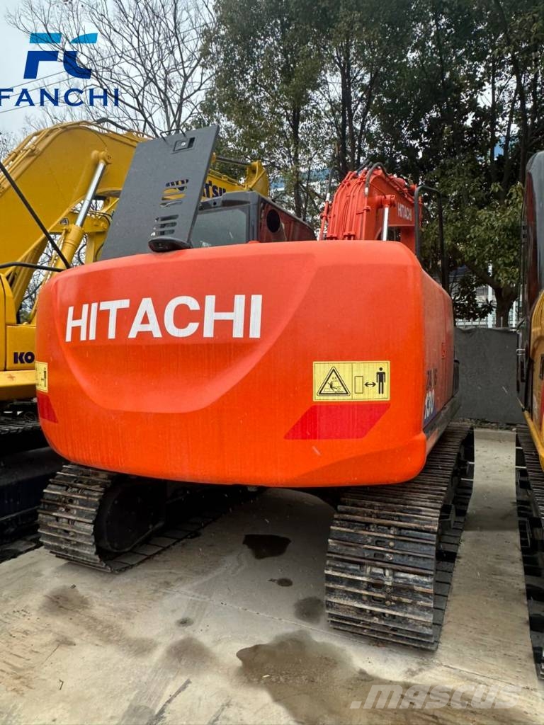 Hitachi ZX 130 Kāpurķēžu ekskavatori