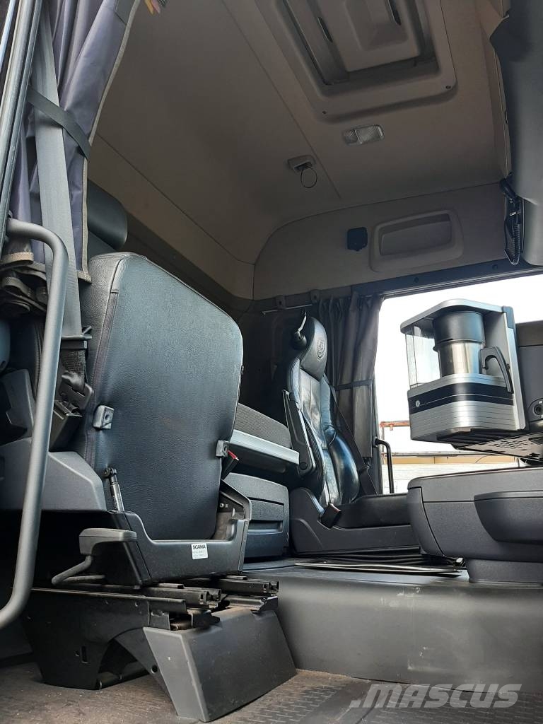 Scania R 730 Chassis Cab trucks