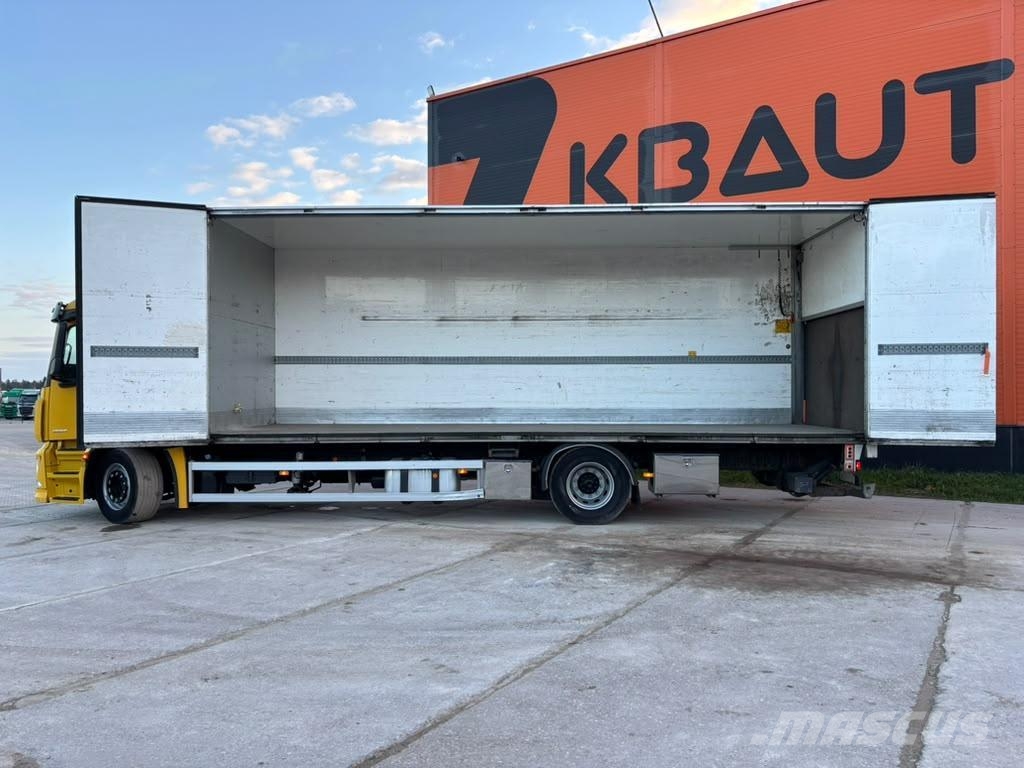 Mercedes-Benz Actros 1827 4x2 LOW MILEAGE ! / BOX L=8236 mm Dobozos teherautók