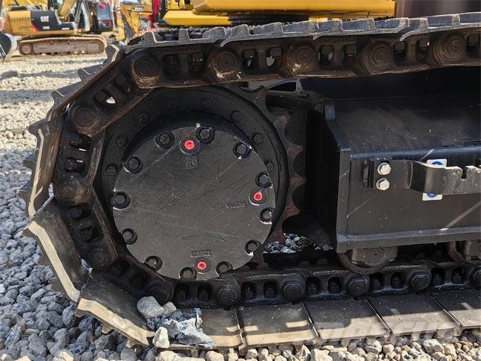 Hitachi ZX 130 Kāpurķēžu ekskavatori