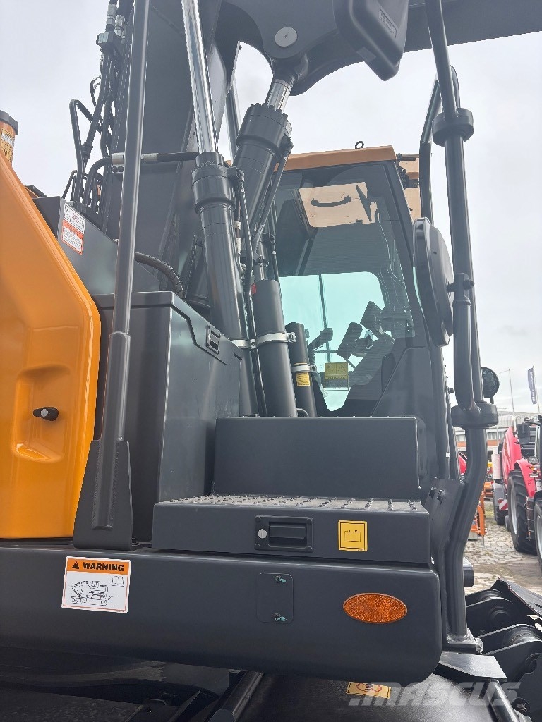 Hyundai HW150ACR LAGERMASKIN Bagri na kolesih