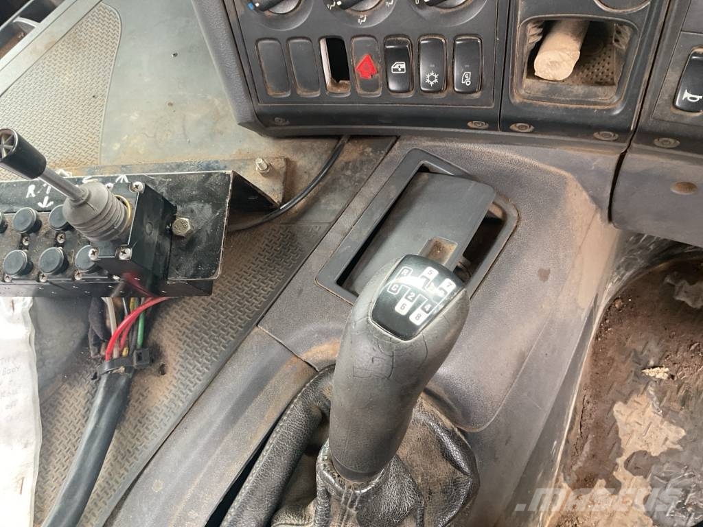 Scania P 380 Kotalni prekucni tovornjaki